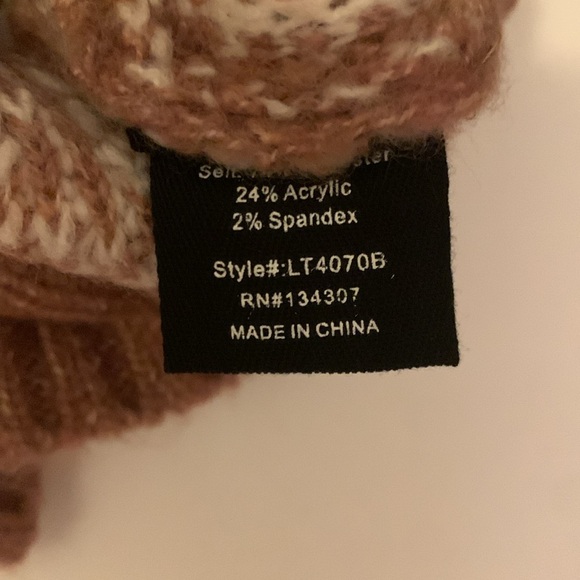 NWT line and Dot houndstooth sweater - Picture 5 of 6